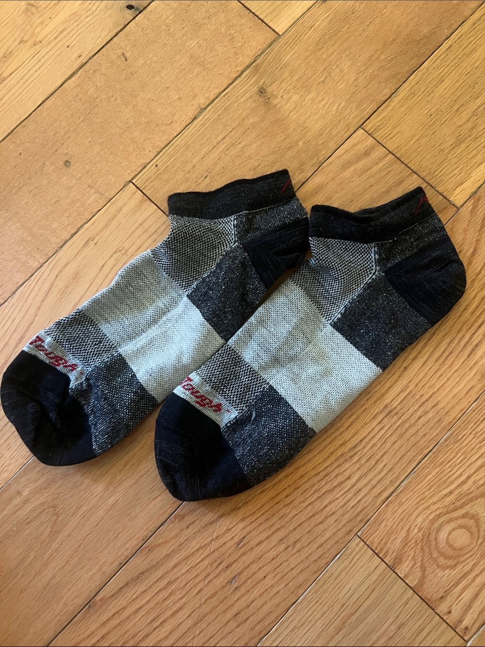 Darn Tough Men's Low-Cut Performance Socks